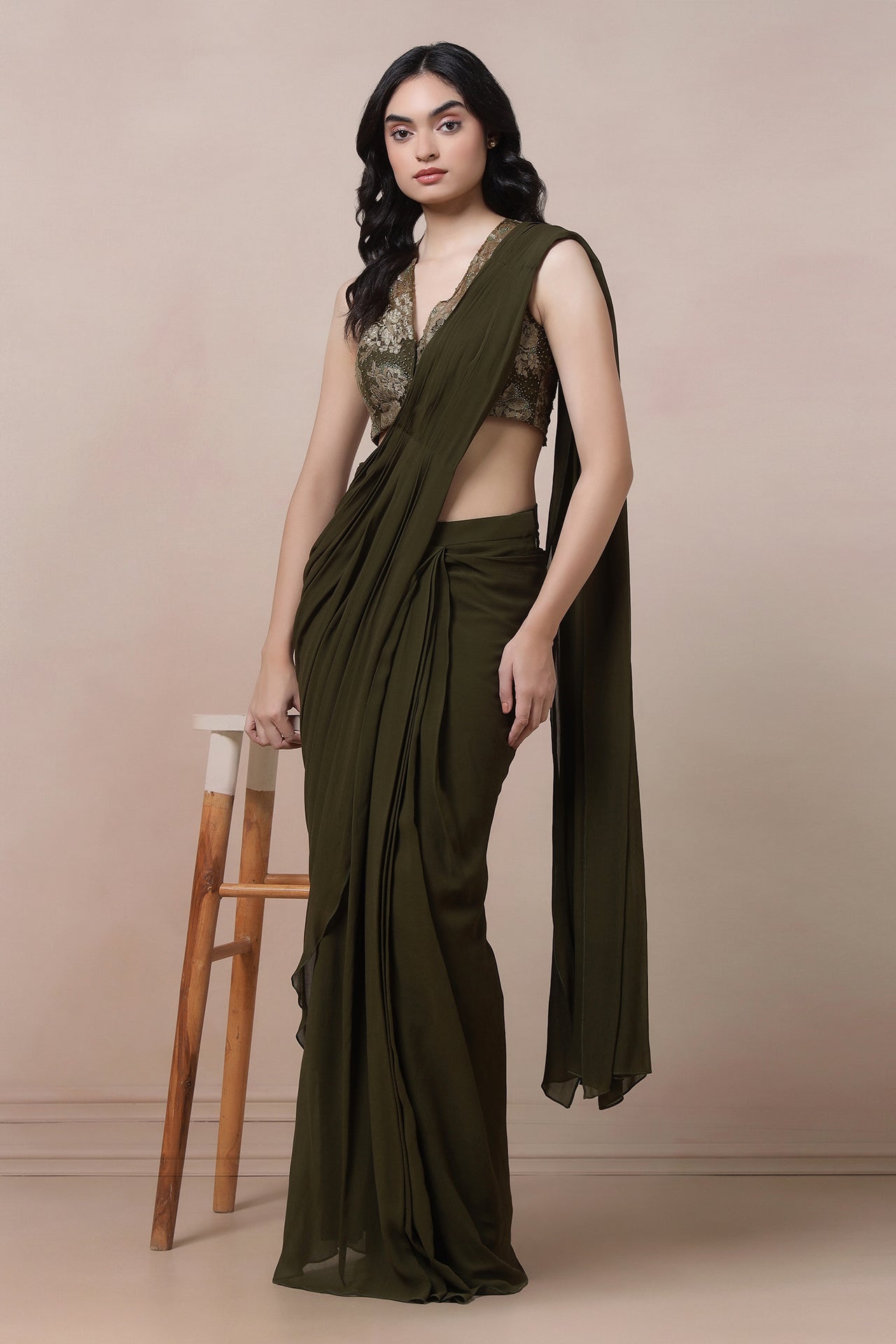 Lacework Embroidered Blouse With Saree