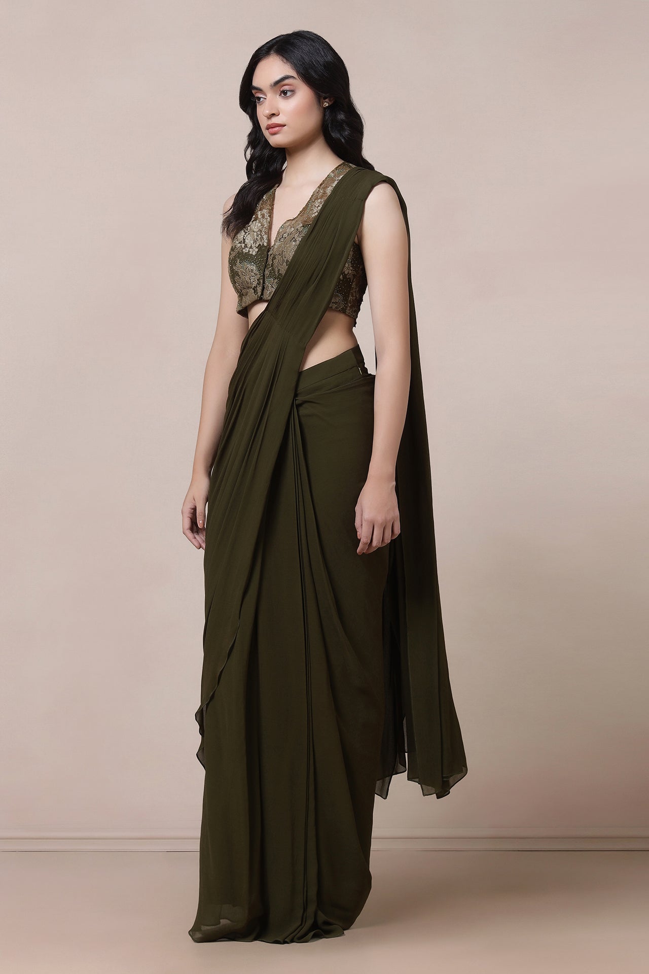 Lacework Embroidered Blouse With Saree