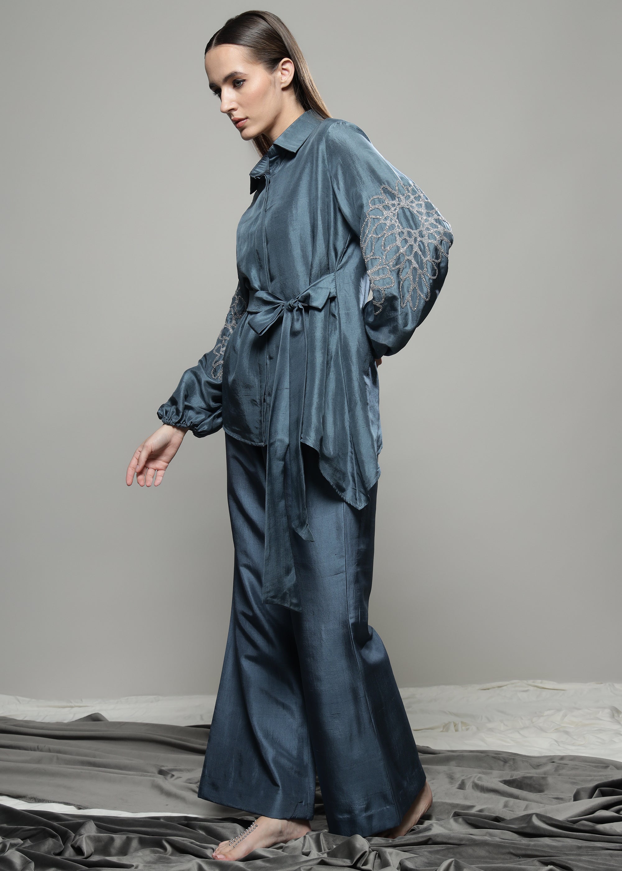 ASSYMETRIC TIE UP COORD SET