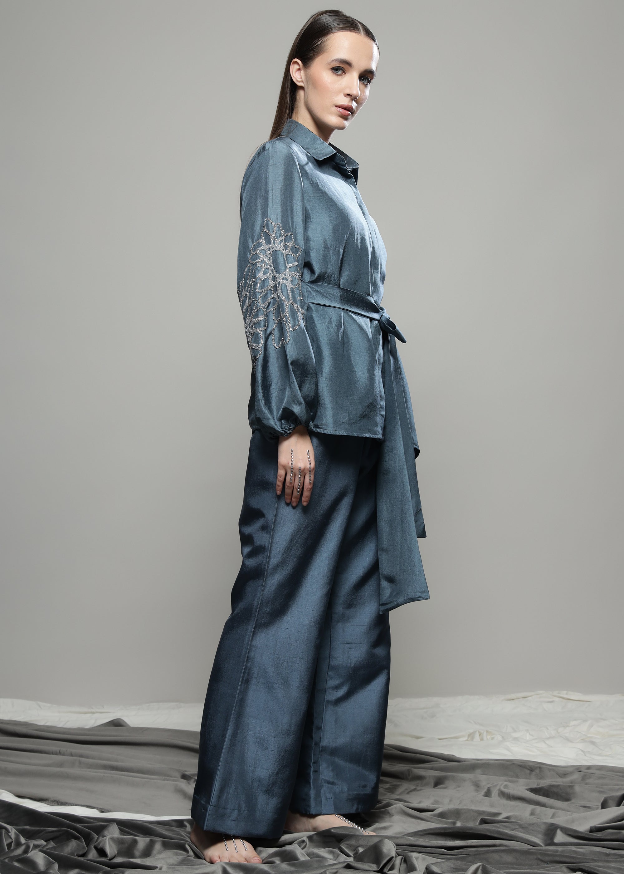 ASSYMETRIC TIE UP COORD SET