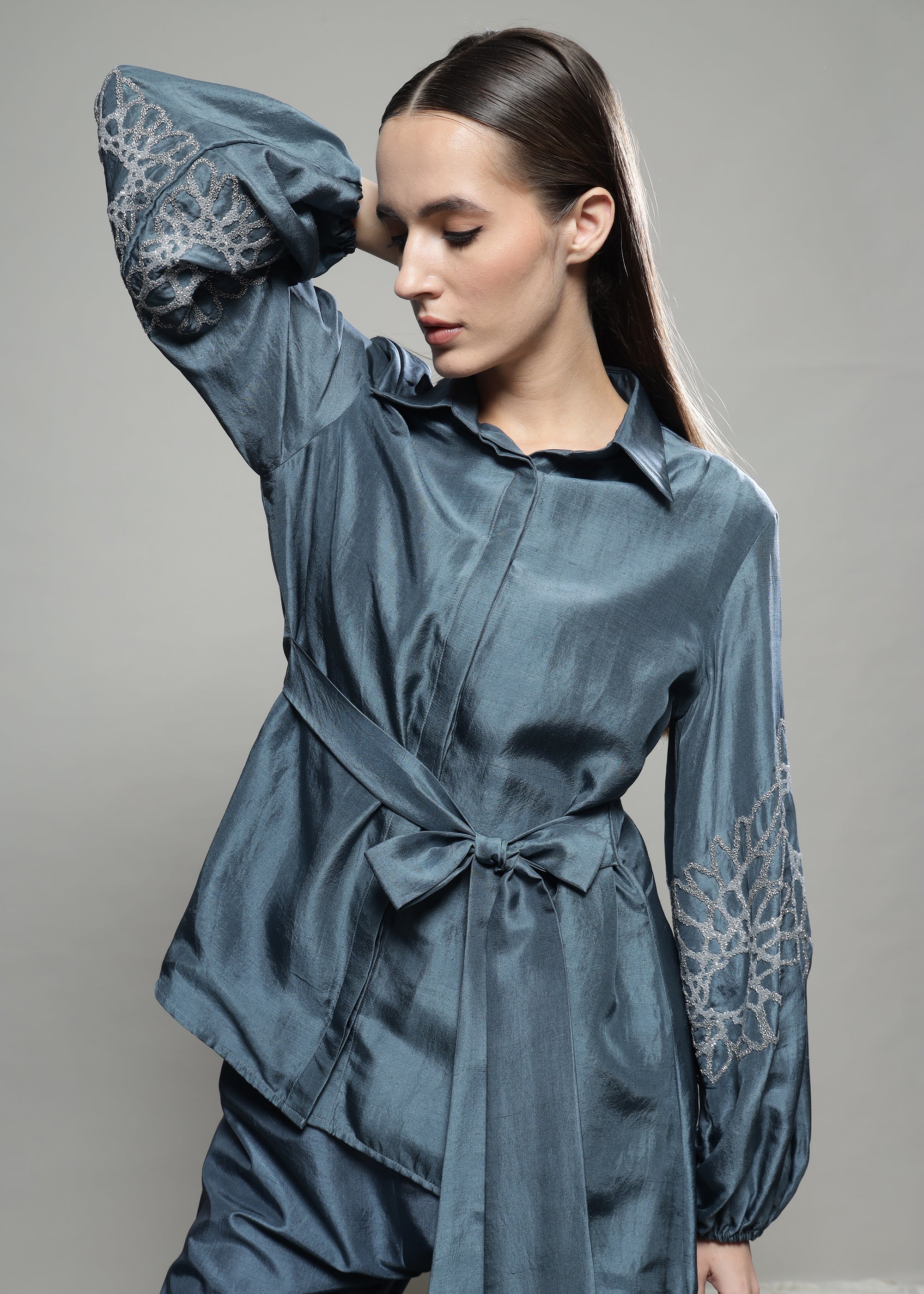 ASSYMETRIC TIE UP COORD SET