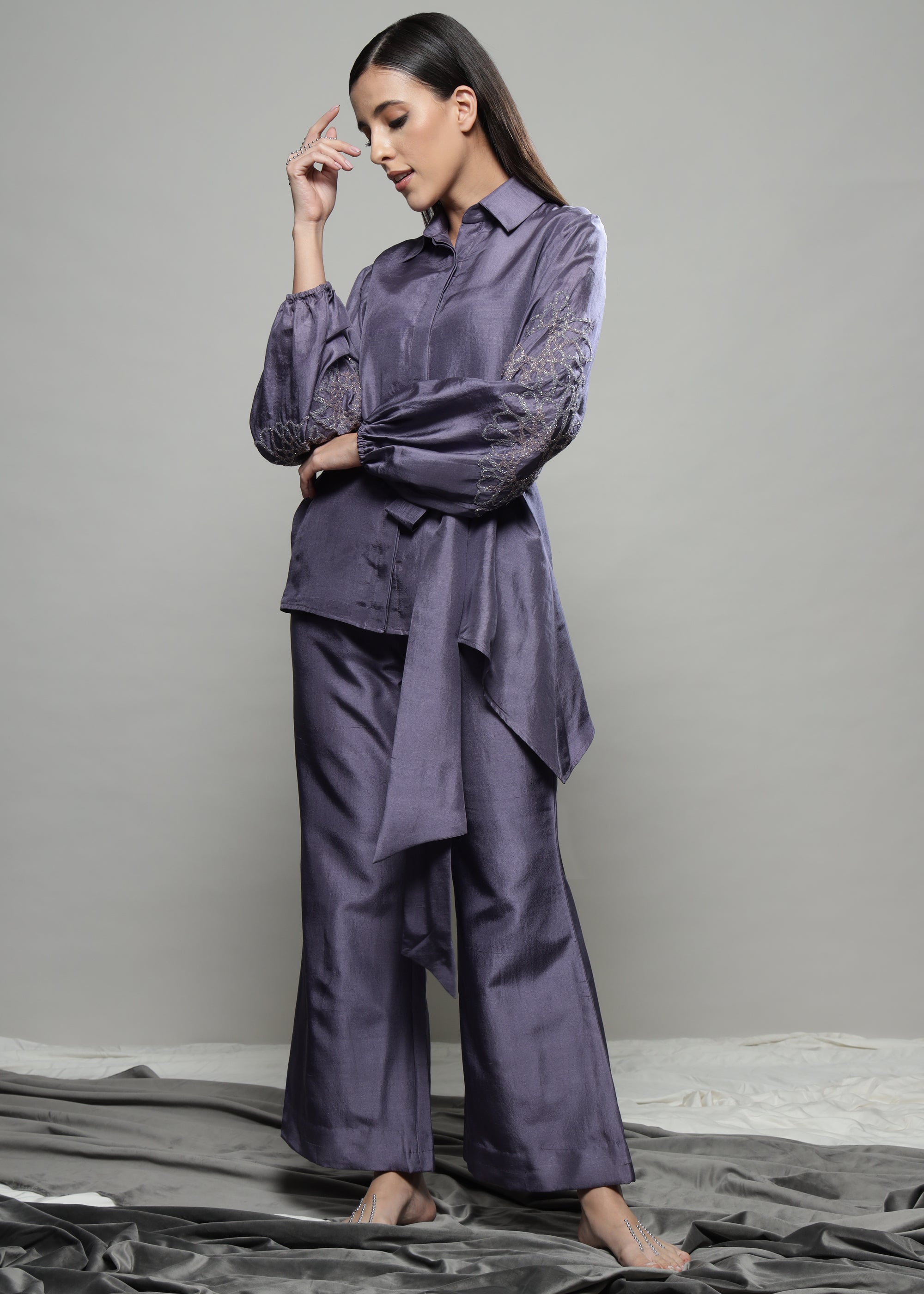 ASSYMETRIC TIE UP COORD SET