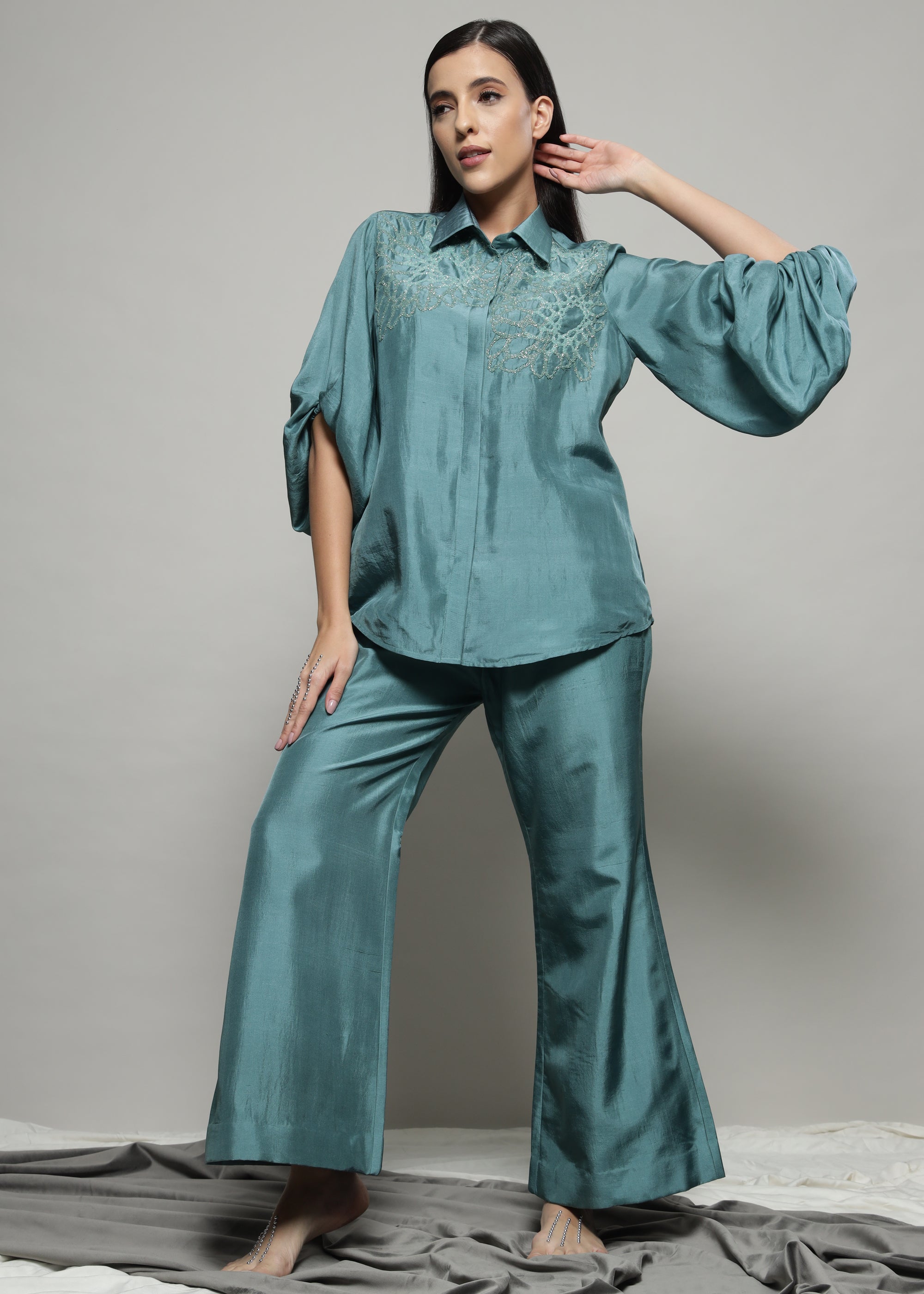 OVERSIZED SLEEVE COORD SET