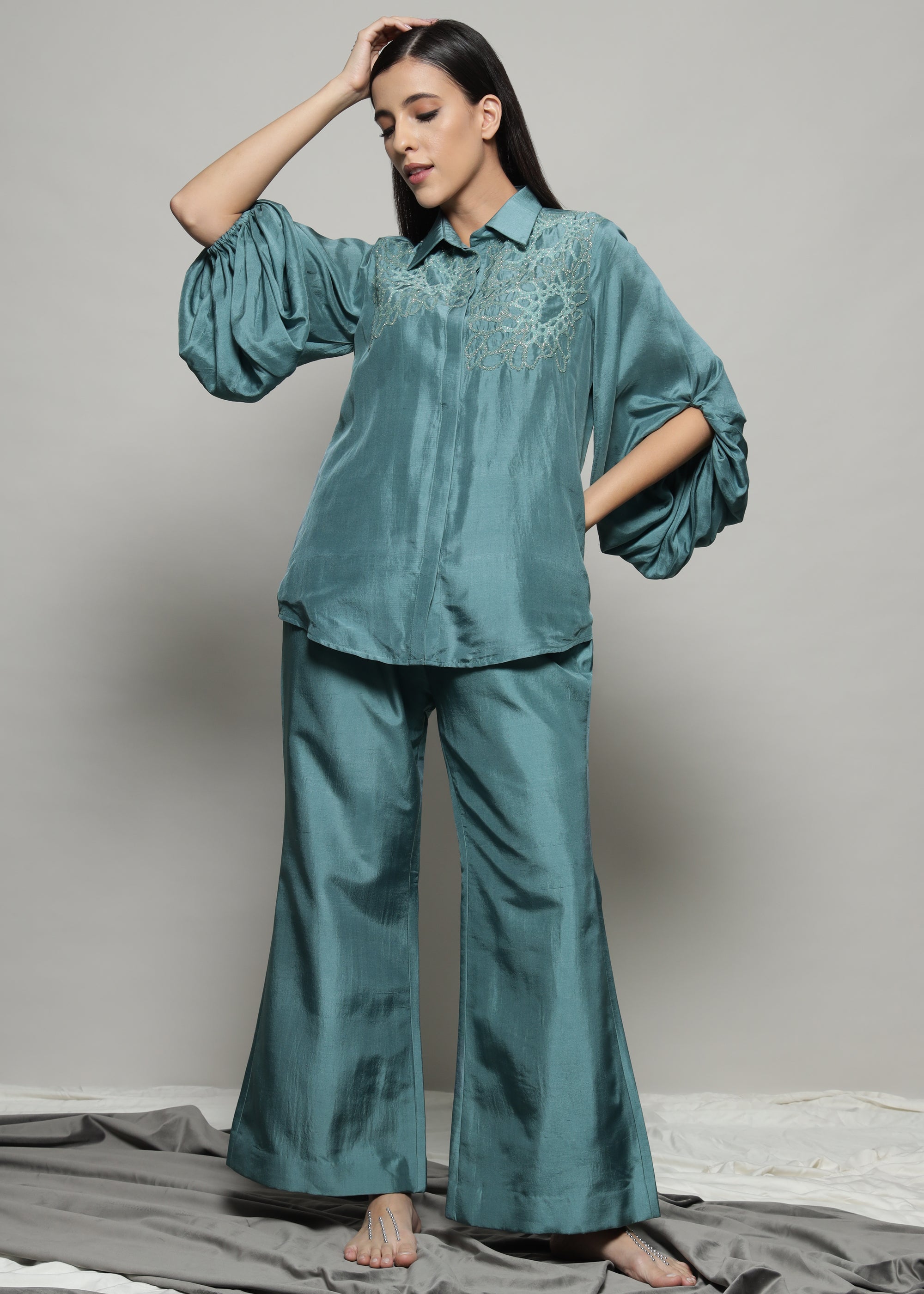 OVERSIZED SLEEVE COORD SET