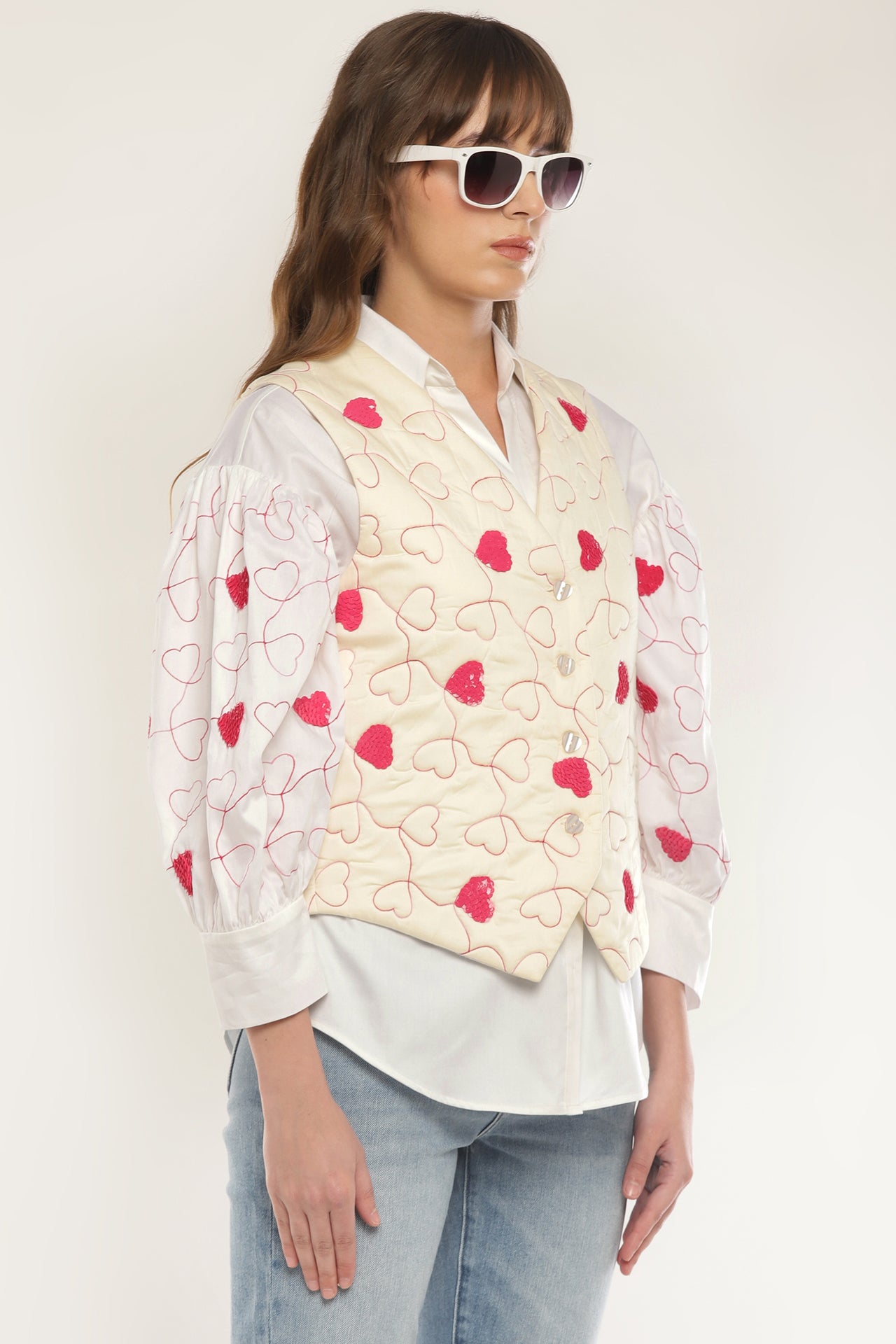 Sleeve embroidered shirt with quilted vest