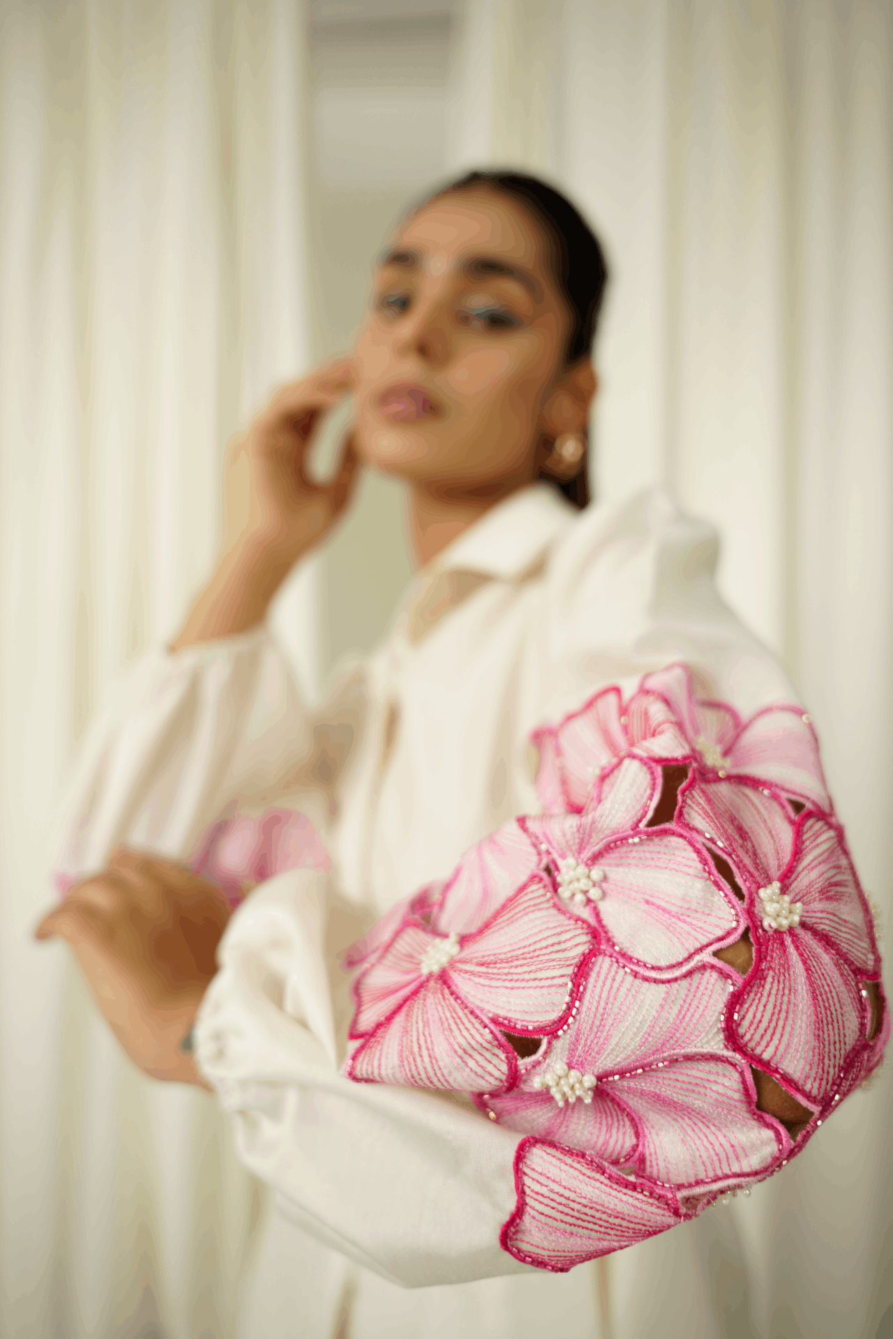 Ivory Co-ord Set With Tie-up